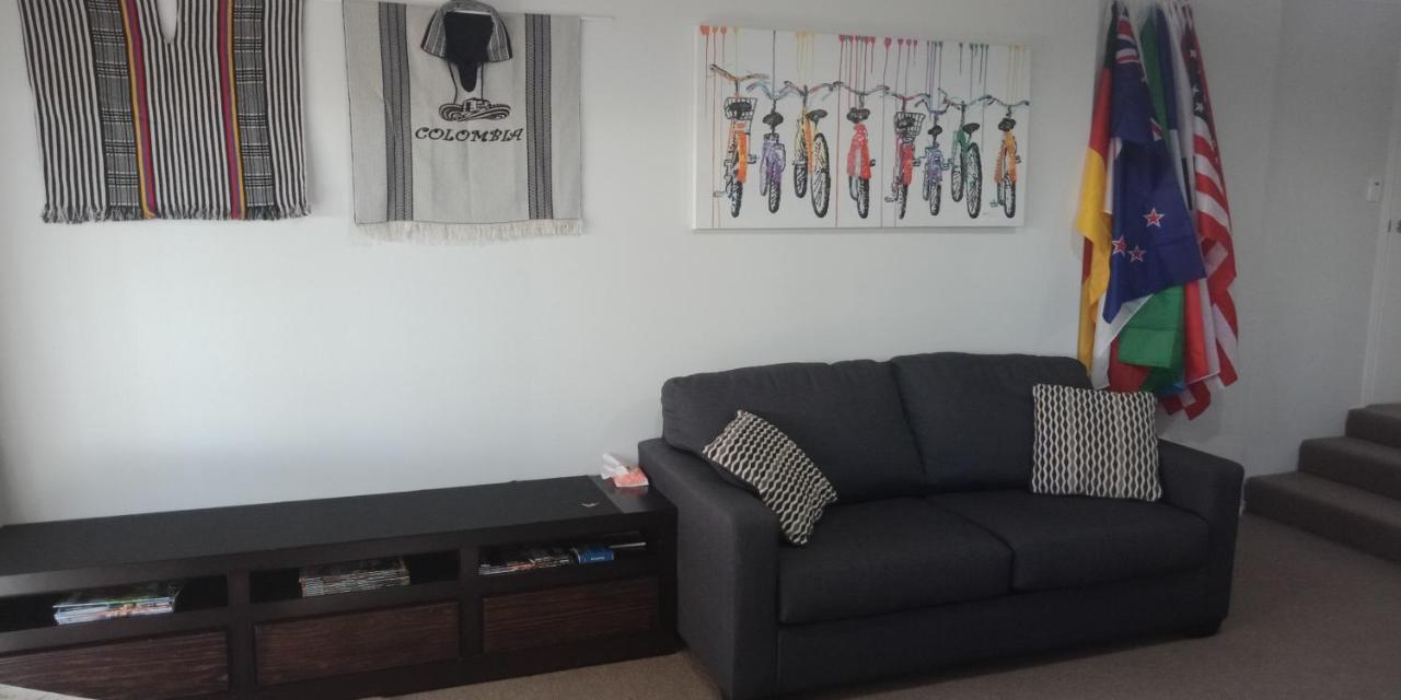 Modest Comfortable Relaxed Home Away From Home With Secure Bike Storage روتوروا المظهر الخارجي الصورة